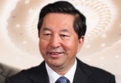 中國鋼研董事長才讓：解讀"雙創(chuàng)"密碼 “鋼鐵人”也好，“其他人”也好，都要直面現(xiàn)實、理性對待?，F(xiàn)在鋼鐵產(chǎn)能已經(jīng)到了12億噸，去產(chǎn)能、供給側(cè)改革是必須的！