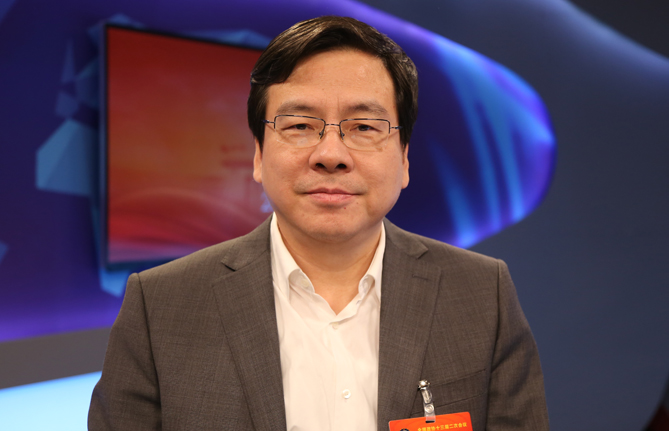 全國政協(xié)委員、湖南省政協(xié)副主席張?。杭ぐl(fā)民營經(jīng)濟(jì)發(fā)展新動能