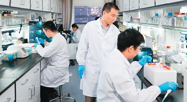 黃志偉：擇安靜一隅 探索生命奧秘