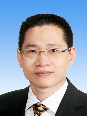 方江山，男，漢族，1965年8月生，研究生學(xué)歷，中共黨員，現(xiàn)任人民日報(bào)社副總編輯。