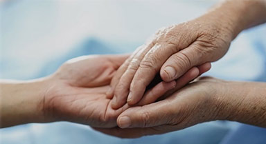 你是哪一瞬間意識(shí)到父母變老的？